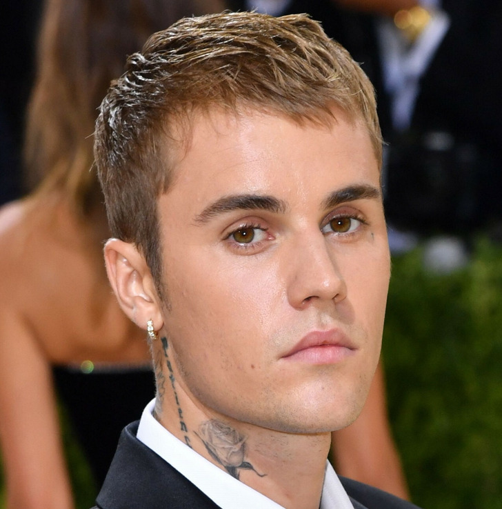 20 Most Attractive Men of 2022, According to Public Opinion